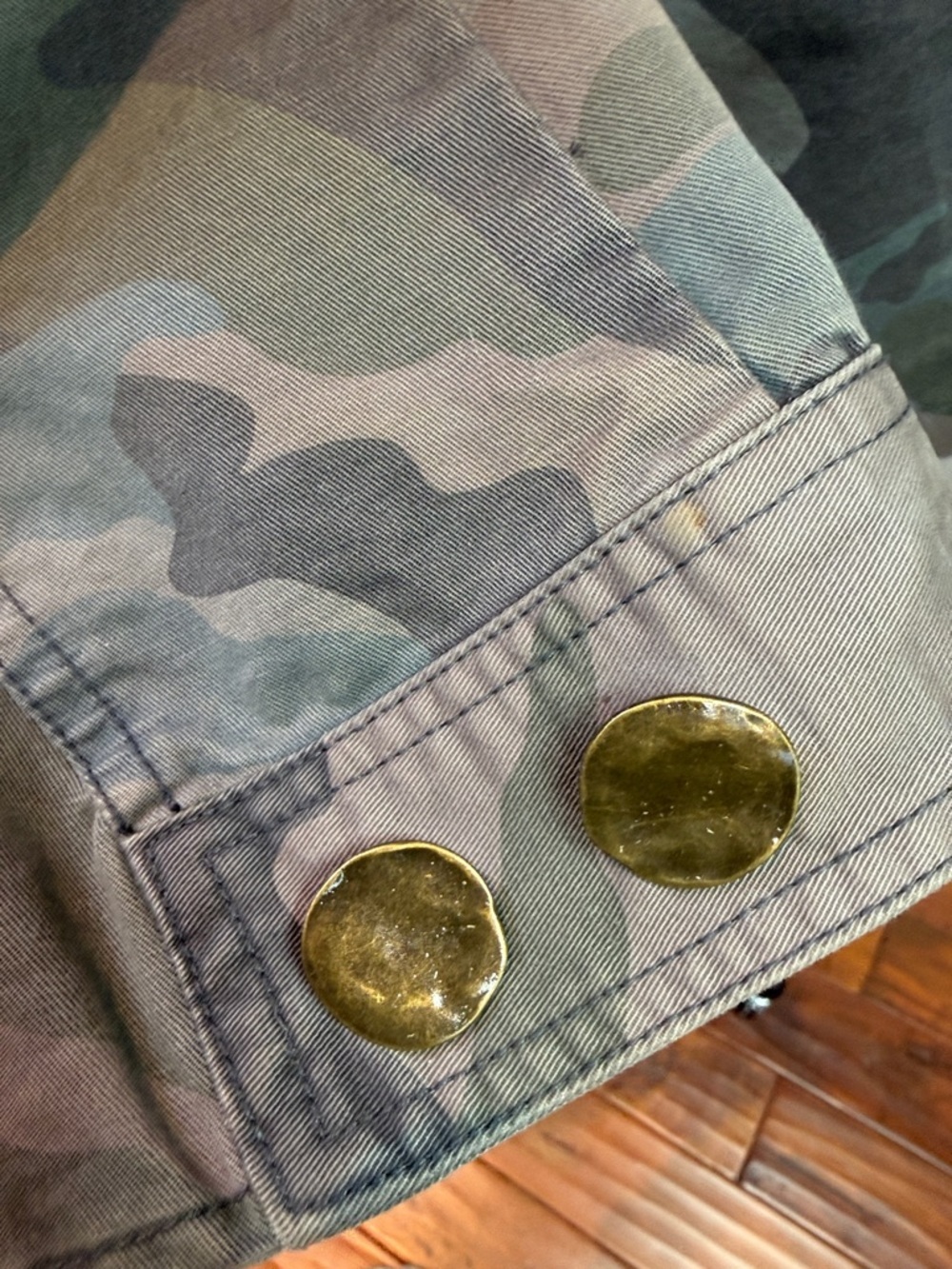 Camo Utility Jacket – Size M – Military Style Lightweight Jacket - Picture 5 of 13